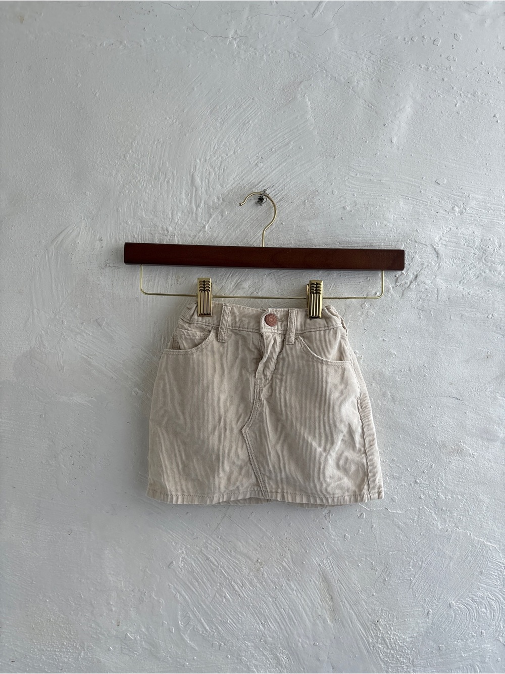 Old navy cream corduroy 3T skirt